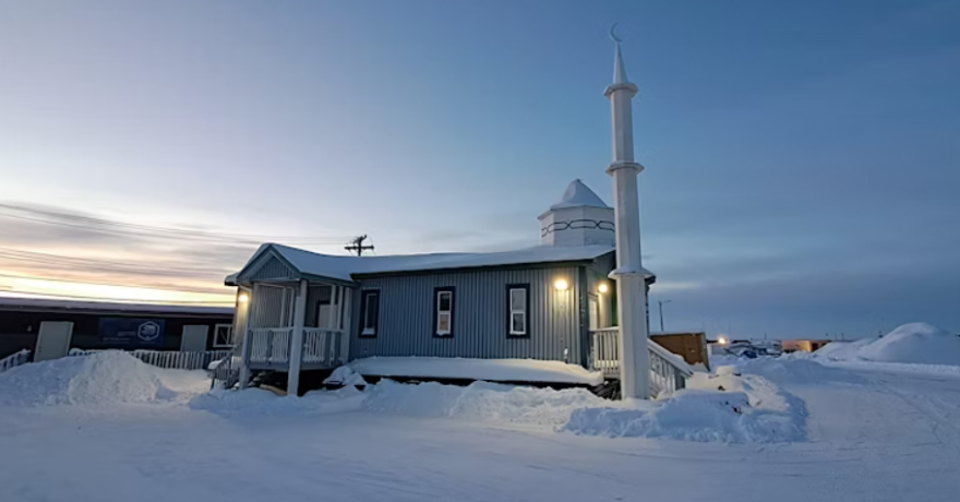 Arctic Muslims: Muslims in the North