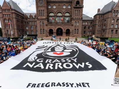 Protestors for Grassy Narrows in front of the Ontario Legislature