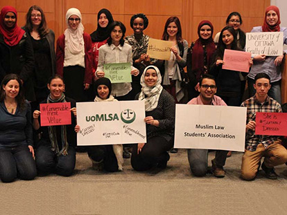 University of Ottawa Law Students take photos in solidarity with veiled Muslim women who are being denied services in Canada.