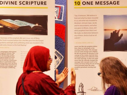 Over 300 members of Vancouver&#039;s Christ Church Cathedral visited the exhibition and spoke to our volunteers and connected with the Muslim community.