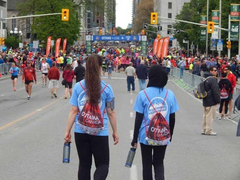 Seyma Uran and her friends ran the 5K and raised money for Islamic Relief Canada at the 2015 Ottawa Race Weekend.