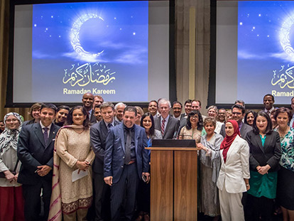 On June 15, members of Ottawa’s Muslim communities were invited for an iftar (meal to break the Ramadan fast) on Parliament Hill sponsored by 19 Members of Parliament. The event was co-sponsored by the National Council of Canadian Muslims (NCCM) and Paramount Fine Foods.